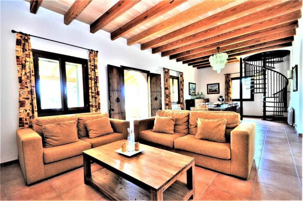 Cas Borrassos- Finca Con Piscina Privada Y Vistas Despejadas Πάλμα ντε Μαγιόρκα Εξωτερικό φωτογραφία
